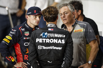 2023-10-06 - VERSTAPPEN Max (ned), Red Bull Racing RB19, portrait ISOLA Mario (ita), Motorsport Racing Manager of Pirelli, portrait RUSSELL George (gbr), Mercedes AMG F1 Team W14, portrait during the 2023 Formula 1 Qatar Grand Prix, 17th round of the 2023 Formula One World Championship from October 6 to 8, 2023 on the Lusail International Circuit, in Doha, Qatar - F1 - QATAR GRAND PRIX 2023 - FORMULA 1 - MOTORS