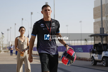 2023-10-06 - DOOHAN Jack (aus), Alpine F1 Team A523, portrait during the 2023 Formula 1 Qatar Grand Prix, 17th round of the 2023 Formula One World Championship from October 6 to 8, 2023 on the Lusail International Circuit, in Doha, Qatar - F1 - QATAR GRAND PRIX 2023 - FORMULA 1 - MOTORS