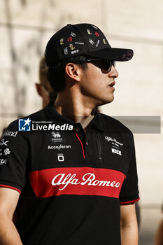 2023-10-07 - ZHOU Guanyu (chi), Alfa Romeo F1 Team Stake C43, portrait during the 2023 Formula 1 Qatar Grand Prix, 17th round of the 2023 Formula One World Championship from October 6 to 8, 2023 on the Lusail International Circuit, in Doha, Qatar - F1 - QATAR GRAND PRIX 2023 - FORMULA 1 - MOTORS