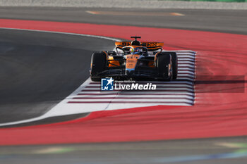 2023-10-07 - Repinted kerb, vibreur, turn T12 T13 81 PIASTRI Oscar (aus), McLaren F1 Team MCL60, action during the 2023 Formula 1 Qatar Grand Prix, 17th round of the 2023 Formula One World Championship from October 6 to 8, 2023 on the Lusail International Circuit, in Doha, Qatar - F1 - QATAR GRAND PRIX 2023 - FORMULA 1 - MOTORS