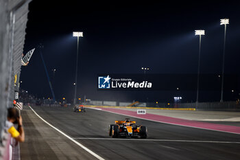 2023-10-07 - 81 PIASTRI Oscar (aus), McLaren F1 Team MCL60, action during the 2023 Formula 1 Qatar Grand Prix, 17th round of the 2023 Formula One World Championship from October 6 to 8, 2023 on the Lusail International Circuit, in Doha, Qatar - F1 - QATAR GRAND PRIX 2023 - FORMULA 1 - MOTORS