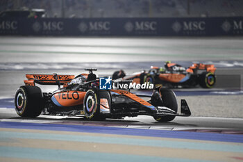 2023-10-07 - 81 PIASTRI Oscar (aus), McLaren F1 Team MCL60, action during the 2023 Formula 1 Qatar Grand Prix, 17th round of the 2023 Formula One World Championship from October 6 to 8, 2023 on the Lusail International Circuit, in Doha, Qatar - F1 - QATAR GRAND PRIX 2023 - FORMULA 1 - MOTORS