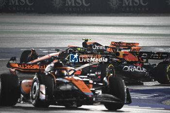 2023-10-07 - 01 VERSTAPPEN Max (nld), Red Bull Racing RB19, action 04 NORRIS Lando (gbr), McLaren F1 Team MCL60, action during the 2023 Formula 1 Qatar Grand Prix, 17th round of the 2023 Formula One World Championship from October 6 to 8, 2023 on the Lusail International Circuit, in Doha, Qatar - F1 - QATAR GRAND PRIX 2023 - FORMULA 1 - MOTORS