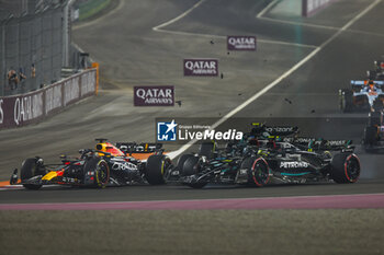 2023-10-08 - Start of the race, 01 VERSTAPPEN Max (nld), Red Bull Racing RB19, 63 RUSSELL George (gbr), Mercedes AMG F1 Team W14, 44 HAMILTON Lewis (gbr), Mercedes AMG F1 Team W14, crash during the 2023 Formula 1 Qatar Grand Prix, 17th round of the 2023 Formula One World Championship from October 6 to 8, 2023 on the Lusail International Circuit, in Doha, Qatar - F1 - QATAR GRAND PRIX 2023 - RACE - FORMULA 1 - MOTORS