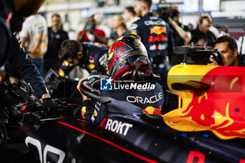 2023-10-08 - VERSTAPPEN Max (ned), Red Bull Racing RB19, portrait during the 2023 Formula 1 Qatar Grand Prix, 17th round of the 2023 Formula One World Championship from October 6 to 8, 2023 on the Lusail International Circuit, in Doha, Qatar - F1 - QATAR GRAND PRIX 2023 - RACE - FORMULA 1 - MOTORS