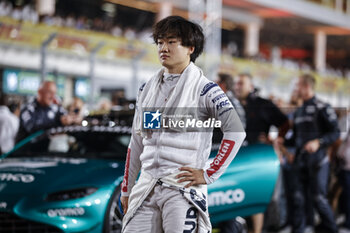 2023-10-08 - TSUNODA Yuki (jap), Scuderia AlphaTauri AT04, portrait during the 2023 Formula 1 Qatar Grand Prix, 17th round of the 2023 Formula One World Championship from October 6 to 8, 2023 on the Lusail International Circuit, in Doha, Qatar - F1 - QATAR GRAND PRIX 2023 - RACE - FORMULA 1 - MOTORS