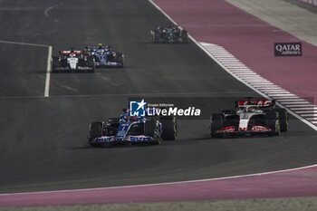 2023-10-08 - 31 OCON Esteban (fra), Alpine F1 Team A523, action 20 MAGNUSSEN Kevin (den), Haas F1 Team VF-23 Ferrari, action during the 2023 Formula 1 Qatar Grand Prix, 17th round of the 2023 Formula One World Championship from October 6 to 8, 2023 on the Lusail International Circuit, in Doha, Qatar - F1 - QATAR GRAND PRIX 2023 - RACE - FORMULA 1 - MOTORS