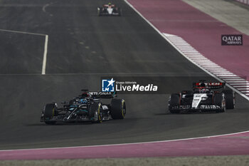 2023-10-08 - 63 RUSSELL George (gbr), Mercedes AMG F1 Team W14, action 40 LAWSON Liam (nzl), Scuderia AlphaTauri AT04, action during the 2023 Formula 1 Qatar Grand Prix, 17th round of the 2023 Formula One World Championship from October 6 to 8, 2023 on the Lusail International Circuit, in Doha, Qatar - F1 - QATAR GRAND PRIX 2023 - RACE - FORMULA 1 - MOTORS