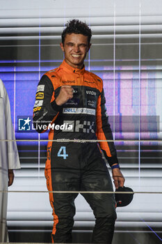 2023-10-08 - NORRIS Lando (gbr), McLaren F1 Team MCL60, portrait podium during the 2023 Formula 1 Qatar Grand Prix, 17th round of the 2023 Formula One World Championship from October 6 to 8, 2023 on the Lusail International Circuit, in Doha, Qatar - F1 - QATAR GRAND PRIX 2023 - RACE - FORMULA 1 - MOTORS