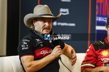 2023-10-19 - BOTTAS Valtteri (fin), Alfa Romeo F1 Team Stake C43, press conference portrait during the 2023 Formula 1 Lenovo United States Grand Prix, 18th round of the 2023 Formula One World Championship from October 20 to 22, 2023 on the Circuit of The Americas, in Austin, USA - F1 - US GRAND PRIX 2023 - FORMULA 1 - MOTORS
