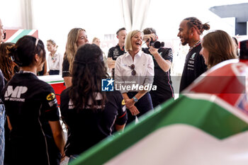 2023-10-19 - WOLFF Susie, Managing Director of the F1 Academy, portrait HAMILTON Lewis (gbr), Mercedes AMG F1 Team W14, portrait f1 academy women during the 2023 Formula 1 Lenovo United States Grand Prix, 18th round of the 2023 Formula One World Championship from October 20 to 22, 2023 on the Circuit of The Americas, in Austin, USA - F1 - US GRAND PRIX 2023 - FORMULA 1 - MOTORS
