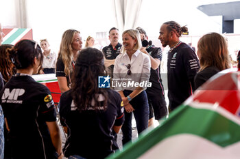 2023-10-19 - WOLFF Susie, Managing Director of the F1 Academy, portrait HAMILTON Lewis (gbr), Mercedes AMG F1 Team W14, portrait f1 academy women during the 2023 Formula 1 Lenovo United States Grand Prix, 18th round of the 2023 Formula One World Championship from October 20 to 22, 2023 on the Circuit of The Americas, in Austin, USA - F1 - US GRAND PRIX 2023 - FORMULA 1 - MOTORS