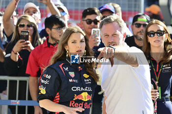 2023-10-19 - Drew Barrymore actress HORNER Christian (gbr), Team Principal of Red Bull Racing, portrait during the 2023 Formula 1 Lenovo United States Grand Prix, 18th round of the 2023 Formula One World Championship from October 20 to 22, 2023 on the Circuit of The Americas, in Austin, USA - F1 - US GRAND PRIX 2023 - FORMULA 1 - MOTORS