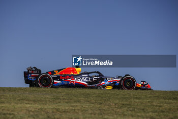 2023-10-20 - 01 VERSTAPPEN Max (nld), Red Bull Racing RB19, action during the 2023 Formula 1 Lenovo United States Grand Prix, 18th round of the 2023 Formula One World Championship from October 20 to 22, 2023 on the Circuit of The Americas, in Austin, USA - F1 - US GRAND PRIX 2023 - FORMULA 1 - MOTORS