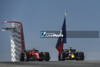 2023-10-20 - 55 SAINZ Carlos (spa), Scuderia Ferrari SF-23, action 01 VERSTAPPEN Max (nld), Red Bull Racing RB19, action during the 2023 Formula 1 Lenovo United States Grand Prix, 18th round of the 2023 Formula One World Championship from October 20 to 22, 2023 on the Circuit of The Americas, in Austin, USA - F1 - US GRAND PRIX 2023 - FORMULA 1 - MOTORS