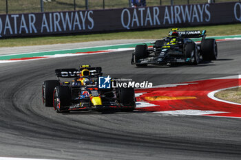 2023-10-20 - 11 PEREZ Sergio (mex), Red Bull Racing RB19, action 44 HAMILTON Lewis (gbr), Mercedes AMG F1 Team W14, action during the 2023 Formula 1 Lenovo United States Grand Prix, 18th round of the 2023 Formula One World Championship from October 20 to 22, 2023 on the Circuit of The Americas, in Austin, USA - F1 - US GRAND PRIX 2023 - FORMULA 1 - MOTORS