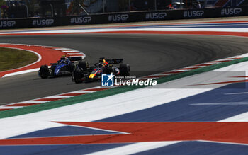 2023-10-20 - 01 VERSTAPPEN Max (nld), Red Bull Racing RB19, action 02 SARGEANT Logan (usa), Williams Racing FW45, action during the 2023 Formula 1 Lenovo United States Grand Prix, 18th round of the 2023 Formula One World Championship from October 20 to 22, 2023 on the Circuit of The Americas, in Austin, USA - F1 - US GRAND PRIX 2023 - FORMULA 1 - MOTORS