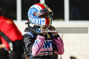 2023-10-21 - GASLY Pierre (fra), Alpine F1 Team A523, portrait helmet, casque, tribute François Cevert during the 2023 Formula 1 Lenovo United States Grand Prix, 18th round of the 2023 Formula One World Championship from October 20 to 22, 2023 on the Circuit of The Americas, in Austin, USA - F1 - US GRAND PRIX 2023 - FORMULA 1 - MOTORS