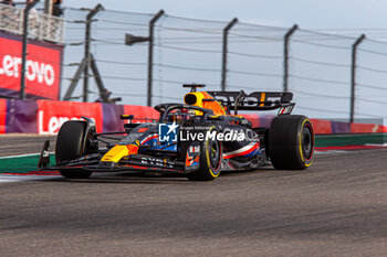 2023-10-21 - Max Verstappen (NED) Redbull Racing RB19 

during FORMULA 1 LENOVO UNITED STATES GRAND PRIX 2023 - Oct19 to Oct22 2023 Circuit of Americas, Austin, Texas, USA - FORMULA 1 LENOVO UNITED STATES GRAND PRIX 2023 - FORMULA 1 - MOTORS