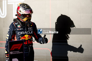 2023-10-22 - VERSTAPPEN Max (ned), Red Bull Racing RB19, portrait celebrates sprint race victory during the 2023 Formula 1 Lenovo United States Grand Prix, 18th round of the 2023 Formula One World Championship from October 20 to 22, 2023 on the Circuit of The Americas, in Austin, USA - F1 - US GRAND PRIX 2023 - FORMULA 1 - MOTORS