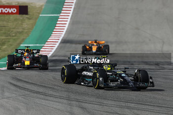 2023-10-22 - 44 HAMILTON Lewis (gbr), Mercedes AMG F1 Team W14, action 01 VERSTAPPEN Max (nld), Red Bull Racing RB19, action during the 2023 Formula 1 Lenovo United States Grand Prix, 18th round of the 2023 Formula One World Championship from October 20 to 22, 2023 on the Circuit of The Americas, in Austin, USA - F1 - US GRAND PRIX 2023 - RACE - FORMULA 1 - MOTORS
