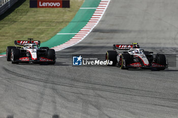 2023-10-22 - 20 MAGNUSSEN Kevin (den), Haas F1 Team VF-23 Ferrari, action 27 HULKENBERG Nico (ger), Haas F1 Team VF-23 Ferrari, action during the 2023 Formula 1 Lenovo United States Grand Prix, 18th round of the 2023 Formula One World Championship from October 20 to 22, 2023 on the Circuit of The Americas, in Austin, USA - F1 - US GRAND PRIX 2023 - RACE - FORMULA 1 - MOTORS