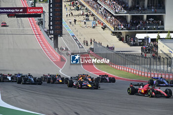 2023-10-22 - stars} 01 VERSTAPPEN Max (nld), Red Bull Racing RB19, action during the 2023 Formula 1 Lenovo United States Grand Prix, 18th round of the 2023 Formula One World Championship from October 20 to 22, 2023 on the Circuit of The Americas, in Austin, USA - F1 - US GRAND PRIX 2023 - RACE - FORMULA 1 - MOTORS
