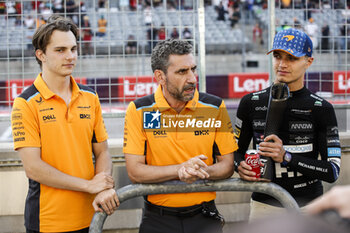 2023-10-23 - PIASTRI Oscar (aus), McLaren F1 Team MCL60, portrait STELLA Andrea (ita), Team Principal of McLaren F1 Team, portrait NORRIS Lando (gbr), McLaren F1 Team MCL60, portrait during the 2023 Formula 1 Lenovo United States Grand Prix, 18th round of the 2023 Formula One World Championship from October 20 to 22, 2023 on the Circuit of The Americas, in Austin, USA - F1 - US GRAND PRIX 2023 - RACE - FORMULA 1 - MOTORS