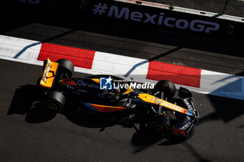 2023-10-28 - 81 PIASTRI Oscar (aus), McLaren F1 Team MCL60, action during the 2023 Formula 1 Grand Premio de la Ciudad de Mexico, 19th round of the 2023 Formula One World Championship from October 27 to 29, 2023 on the Autodromo Hermanos Rodriguez, in Mexico City, Mexico - F1 - MEXICO CITY GRAND PRIX 2023 - FORMULA 1 - MOTORS