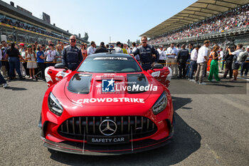 2023-10-29 - THE FIA Mercedes-AMG GT Black Series Safety Car with MAYLANDER Bernd, FIA Safety Car Driver, portrait, during the 2023 Formula 1 Grand Premio de la Ciudad de Mexico, 19th round of the 2023 Formula One World Championship from October 27 to 29, 2023 on the Autodromo Hermanos Rodriguez, in Mexico City, Mexico - F1 - MEXICO CITY GRAND PRIX 2023 - RACE - FORMULA 1 - MOTORS