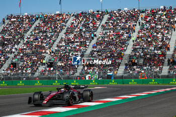 2023-10-29 - 24 ZHOU Guanyu (chi), Alfa Romeo F1 Team Stake C43, action during the 2023 Formula 1 Grand Premio de la Ciudad de Mexico, 19th round of the 2023 Formula One World Championship from October 27 to 29, 2023 on the Autodromo Hermanos Rodriguez, in Mexico City, Mexico - F1 - MEXICO CITY GRAND PRIX 2023 - RACE - FORMULA 1 - MOTORS
