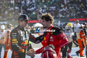 2023-10-30 - LECLERC Charles (mco), Scuderia Ferrari SF-23, portrait, congratulated by winner VERSTAPPEN Max (ned), Red Bull Racing RB19 during the 2023 Formula 1 Grand Premio de la Ciudad de Mexico, 19th round of the 2023 Formula One World Championship from October 27 to 29, 2023 on the Autodromo Hermanos Rodriguez, in Mexico City, Mexico - F1 - MEXICO CITY GRAND PRIX 2023 - RACE - FORMULA 1 - MOTORS