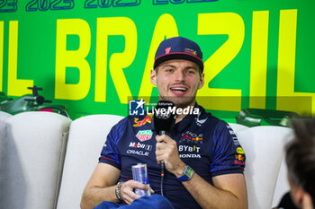 2023-11-02 - VERSTAPPEN Max (ned), Red Bull Racing RB19, portrait during the 2023 Formula 1 Rolex Grande Premio de Sao Paulo, 20th round of the 2023 Formula One World Championship from November 3 to 5, 2023 on the Autodromo José Carlos Pace, in Sao Paulo, Brazil - F1 - SAO PAULO GRAND PRIX 2023 - FORMULA 1 - MOTORS