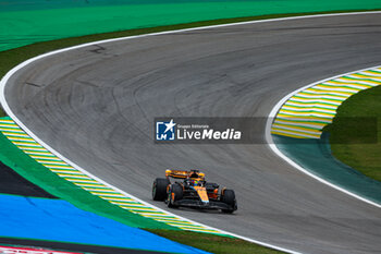 2023-11-03 - 81 PIASTRI Oscar (aus), McLaren F1 Team MCL60, action during the 2023 Formula 1 Rolex Grande Premio de Sao Paulo, 20th round of the 2023 Formula One World Championship from November 3 to 5, 2023 on the Autodromo José Carlos Pace, in Sao Paulo, Brazil - F1 - SAO PAULO GRAND PRIX 2023 - FORMULA 1 - MOTORS
