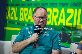 2023-11-03 - MCCULLOUGH Tom, Performance Engineering Director of Aston Martin F1 Team, portrait during the 2023 Formula 1 Rolex Grande Premio de Sao Paulo, 20th round of the 2023 Formula One World Championship from November 3 to 5, 2023 on the Autodromo José Carlos Pace, in Sao Paulo, Brazil - F1 - SAO PAULO GRAND PRIX 2023 - FORMULA 1 - MOTORS