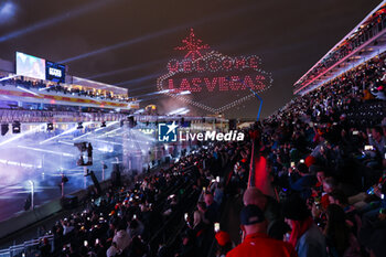 2023-11-16 - drone show from the grandstands, spectators, fans during the Las Vegas Grand Prix Opening Ceremony during the 2023 Formula 1 Heineken Silver Las Vegas Grand Prix, 21th round of the 2023 Formula One World Championship from November 17 to 19, 2023 on the Las Vegas Strip Circuit, in Las Vegas, USA - F1 - LAS VEGAS GRAND PRIX 2023 - FORMULA 1 - MOTORS
