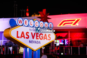 2023-11-17 - illustration Welcome to Fabulous Las Vegas Nevada and F1 logo during the 2023 Formula 1 Heineken Silver Las Vegas Grand Prix, 21th round of the 2023 Formula One World Championship from November 17 to 19, 2023 on the Las Vegas Strip Circuit, in Las Vegas, USA - F1 - LAS VEGAS GRAND PRIX 2023 - FORMULA 1 - MOTORS