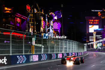 2023-11-17 - 16 LECLERC Charles (mco), Scuderia Ferrari SF-23, action during the 2023 Formula 1 Heineken Silver Las Vegas Grand Prix, 21th round of the 2023 Formula One World Championship from November 17 to 19, 2023 on the Las Vegas Strip Circuit, in Las Vegas, USA - F1 - LAS VEGAS GRAND PRIX 2023 - FORMULA 1 - MOTORS
