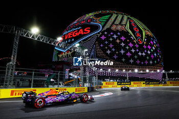 2023-11-18 - 01 VERSTAPPEN Max (nld), Red Bull Racing RB19, action in front of the sphere during the 2023 Formula 1 Heineken Silver Las Vegas Grand Prix, 21th round of the 2023 Formula One World Championship from November 17 to 19, 2023 on the Las Vegas Strip Circuit, in Las Vegas, USA - F1 - LAS VEGAS GRAND PRIX 2023 - FORMULA 1 - MOTORS