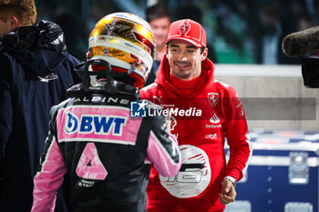 2023-11-18 - LECLERC Charles (mco), Scuderia Ferrari SF-23, GASLY Pierre (fra), Alpine F1 Team A523, portrait during the 2023 Formula 1 Heineken Silver Las Vegas Grand Prix, 21th round of the 2023 Formula One World Championship from November 17 to 19, 2023 on the Las Vegas Strip Circuit, in Las Vegas, USA - F1 - LAS VEGAS GRAND PRIX 2023 - FORMULA 1 - MOTORS