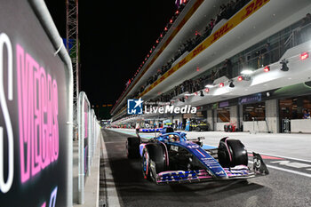 2023-11-18 - 10 GASLY Pierre (fra), Alpine F1 Team A523, action during the 2023 Formula 1 Heineken Silver Las Vegas Grand Prix, 21th round of the 2023 Formula One World Championship from November 17 to 19, 2023 on the Las Vegas Strip Circuit, in Las Vegas, USA - F1 - LAS VEGAS GRAND PRIX 2023 - RACE - FORMULA 1 - MOTORS