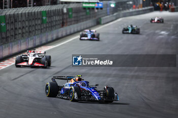 2023-11-19 - 02 SARGEANT Logan (usa), Williams Racing FW45, action during the 2023 Formula 1 Heineken Silver Las Vegas Grand Prix, 21th round of the 2023 Formula One World Championship from November 17 to 19, 2023 on the Las Vegas Strip Circuit, in Las Vegas, USA - F1 - LAS VEGAS GRAND PRIX 2023 - RACE - FORMULA 1 - MOTORS