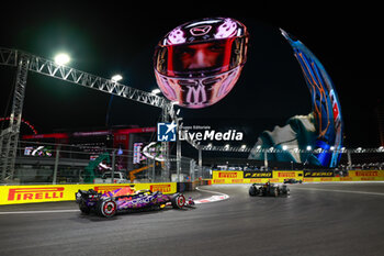 2023-11-19 - 01 VERSTAPPEN Max (nld), Red Bull Racing RB19, action during the 2023 Formula 1 Heineken Silver Las Vegas Grand Prix, 21th round of the 2023 Formula One World Championship from November 17 to 19, 2023 on the Las Vegas Strip Circuit, in Las Vegas, USA - F1 - LAS VEGAS GRAND PRIX 2023 - RACE - FORMULA 1 - MOTORS