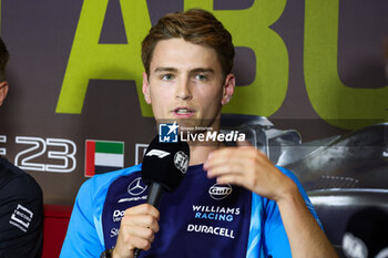 2023-11-23 - SARGEANT Logan (usa), Williams Racing FW45, portrait during the 2023 Formula 1 Etihad Airways Abu Dhabi Grand Prix, 22th round of the 2023 Formula One World Championship from November 24 to 26, 2023 on the Yas Marina Circuit, in Abu Dhabi - F1 - ABU DHABI GRAND PRIX 2023 - FORMULA 1 - MOTORS