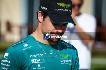 2023-11-23 - STROLL Lance (can), Aston Martin F1 Team AMR23, portrait during the 2023 Formula 1 Etihad Airways Abu Dhabi Grand Prix, 22th round of the 2023 Formula One World Championship from November 24 to 26, 2023 on the Yas Marina Circuit, in Abu Dhabi - F1 - ABU DHABI GRAND PRIX 2023 - FORMULA 1 - MOTORS