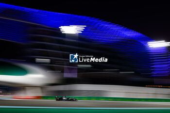2023-11-24 - 63 RUSSELL George (gbr), Mercedes AMG F1 Team W14, action during the 2023 Formula 1 Etihad Airways Abu Dhabi Grand Prix, 22th round of the 2023 Formula One World Championship from November 24 to 26, 2023 on the Yas Marina Circuit, in Abu Dhabi - F1 - ABU DHABI GRAND PRIX 2023 - FORMULA 1 - MOTORS