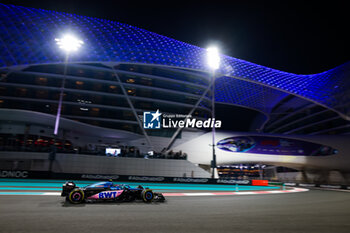 2023-11-24 - 10 GASLY Pierre (fra), Alpine F1 Team A523, action during the 2023 Formula 1 Etihad Airways Abu Dhabi Grand Prix, 22th round of the 2023 Formula One World Championship from November 24 to 26, 2023 on the Yas Marina Circuit, in Abu Dhabi - F1 - ABU DHABI GRAND PRIX 2023 - FORMULA 1 - MOTORS