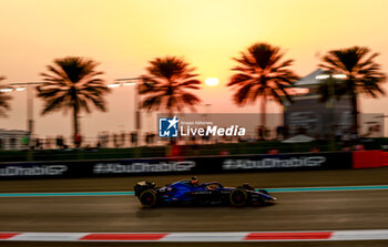 2023-11-24 - 23 ALBON Alexander (tha), Williams Racing FW45, action during the 2023 Formula 1 Etihad Airways Abu Dhabi Grand Prix, 22th round of the 2023 Formula One World Championship from November 24 to 26, 2023 on the Yas Marina Circuit, in Abu Dhabi - F1 - ABU DHABI GRAND PRIX 2023 - FORMULA 1 - MOTORS