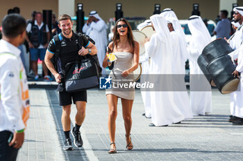 2023-11-25 - Francisca Cerqueira Gomes, girlfriend of GASLY Pierre (fra) in the paddock during the 2023 Formula 1 Etihad Airways Abu Dhabi Grand Prix, 22th round of the 2023 Formula One World Championship from November 24 to 26, 2023 on the Yas Marina Circuit, in Abu Dhabi - F1 - ABU DHABI GRAND PRIX 2023 - FORMULA 1 - MOTORS
