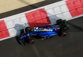 2023-11-25 - 23 ALBON Alexander (tha), Williams Racing FW45, action during the 2023 Formula 1 Etihad Airways Abu Dhabi Grand Prix, 22th round of the 2023 Formula One World Championship from November 24 to 26, 2023 on the Yas Marina Circuit, in Abu Dhabi - F1 - ABU DHABI GRAND PRIX 2023 - FORMULA 1 - MOTORS